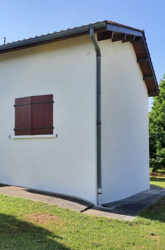 Détails D'un Ravalement De Façade Avec Enduit Mince Appliqué Par Les Experts De Tradiface - Tradi Face Après d'un ravalement de façade réalisé par TradiFace