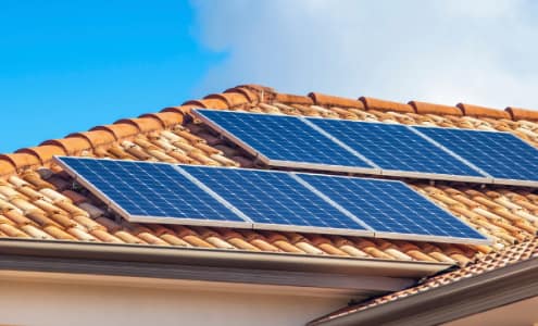 Panneaux solaires pour énergie renouvelable à Montauban